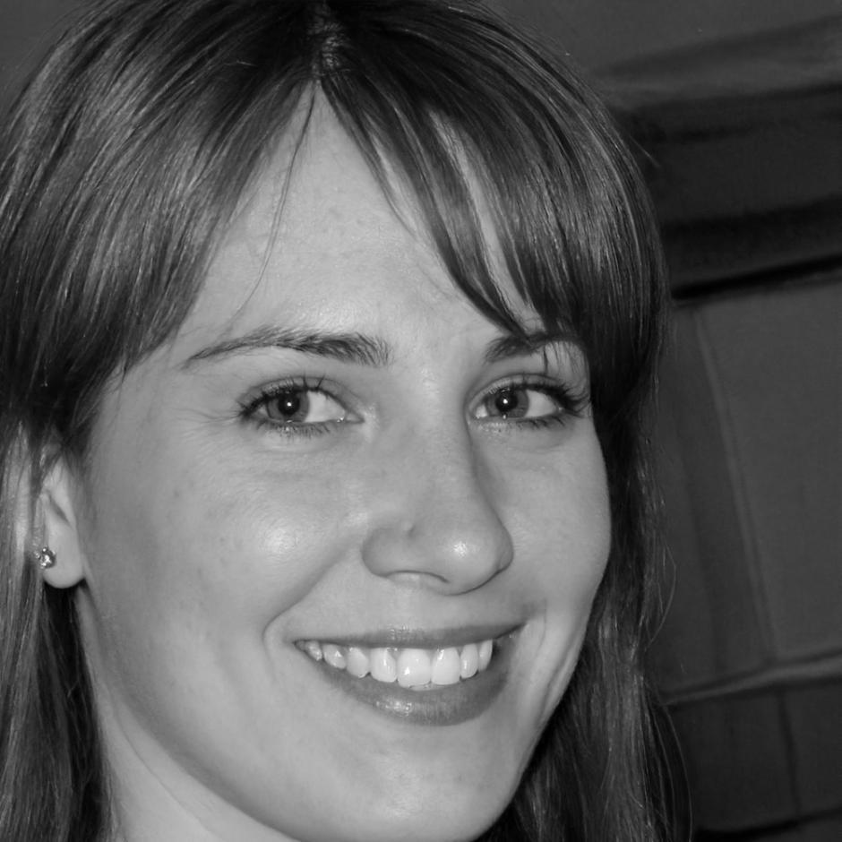 Ritratto professionale di makeup artist senior